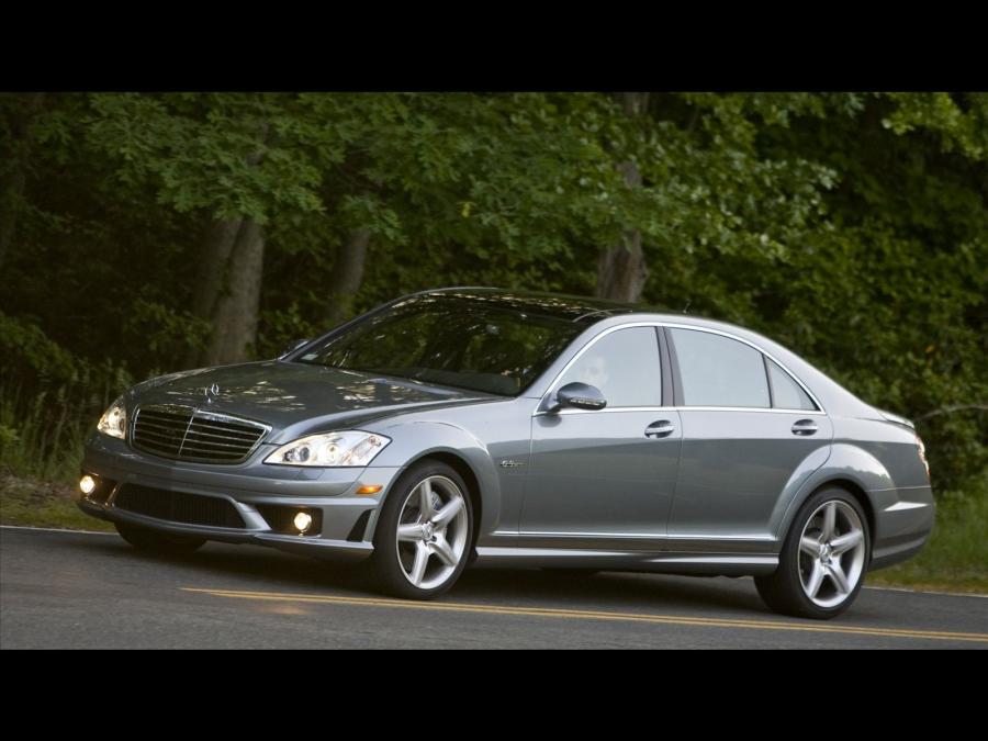  Mercedes-Benz S63 AMG 2009 года  (фото 36 из 42)